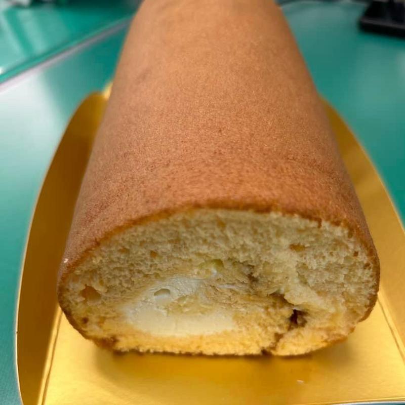 ロールケーキ(パティスリーアッシュユウジ （Patisserie H.Yuji）)