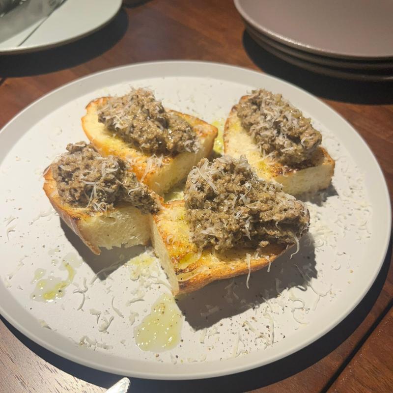 レバーペーストトースト(エクリュ)