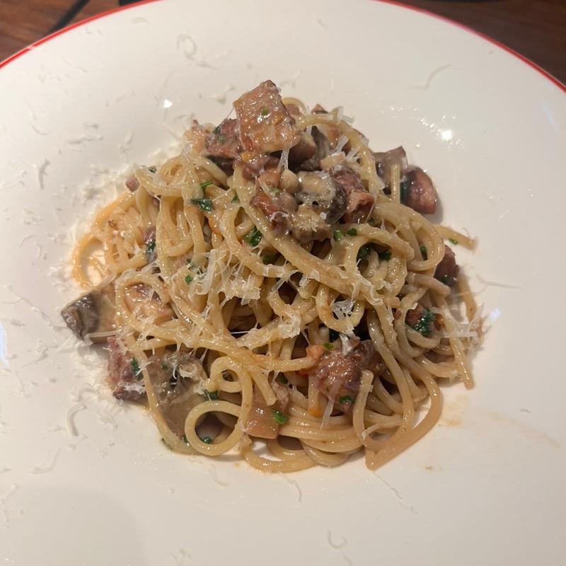 タコのパスタ(エクリュ)