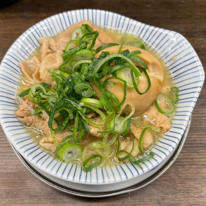 にこたま（もつ煮込卵入り）(串屋横丁 もつ焼センター 勝どき店)