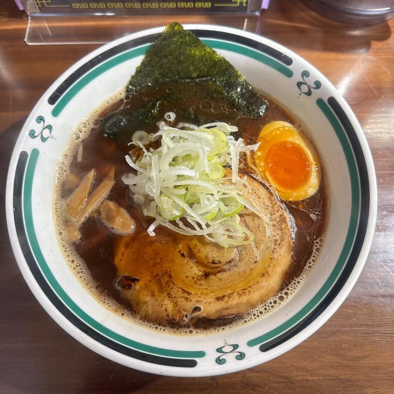 とんこつしょうゆ(まるほラーメン店)