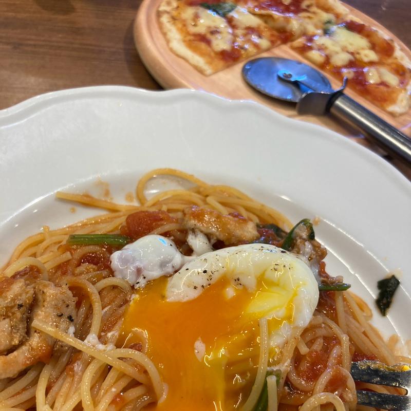 豚コンフィと半熟卵のトマトソースセット(オリーブの丘 多摩ニュータウン店 )