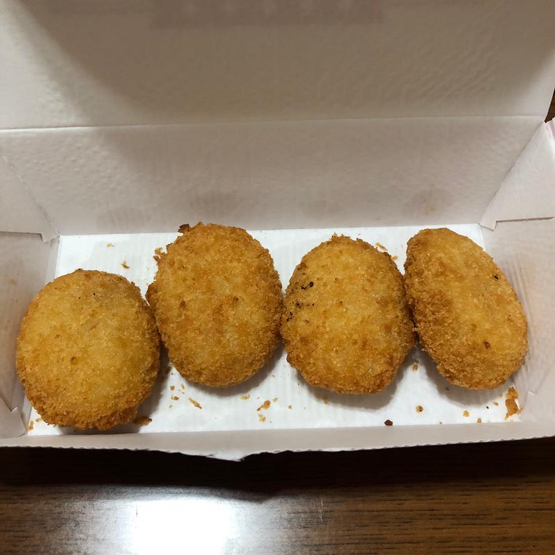 熟成ベーコンのクリームコロッケ(ピザーラ 足利店)