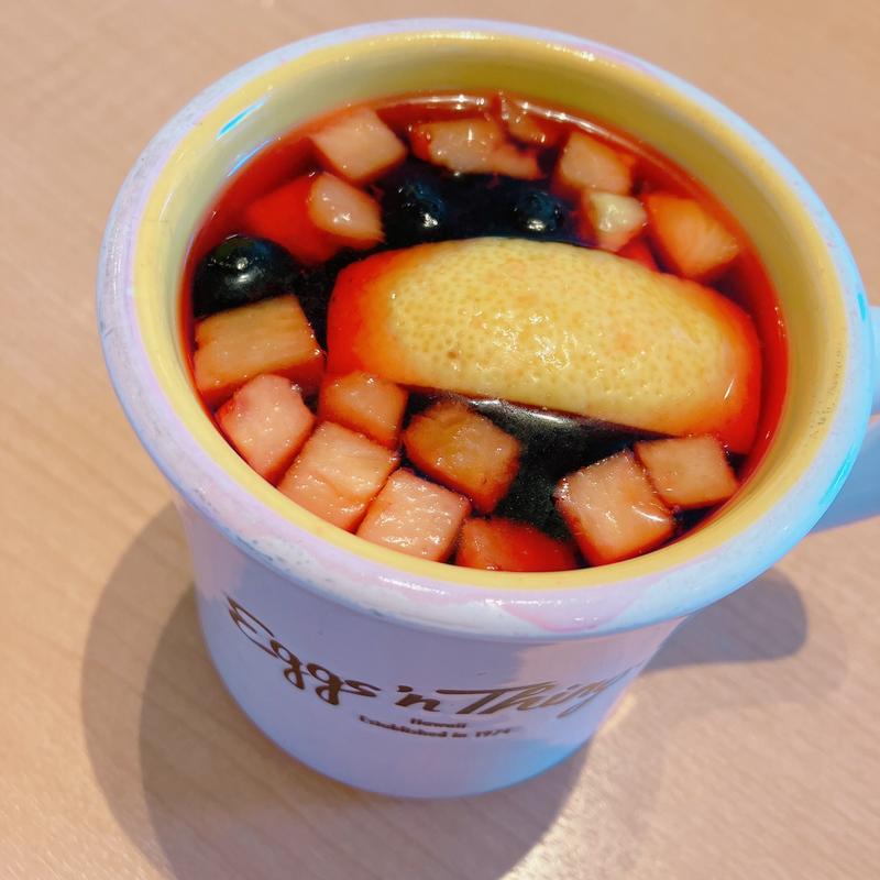 クランベリーサングリア(Eggs 'n Things ららぽーと立川立飛店)