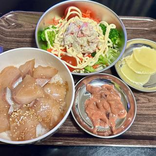 ブリ漬け丼定食(ベルクス 東墨田店)