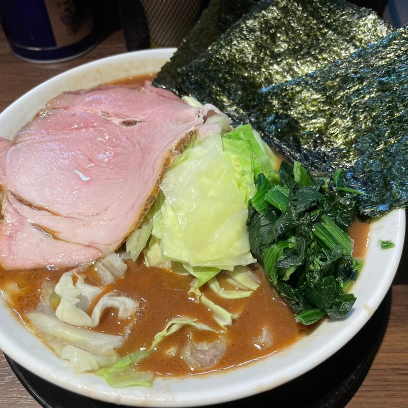 ラーメン＋キャベツ(輝道家 水道橋駅前店)