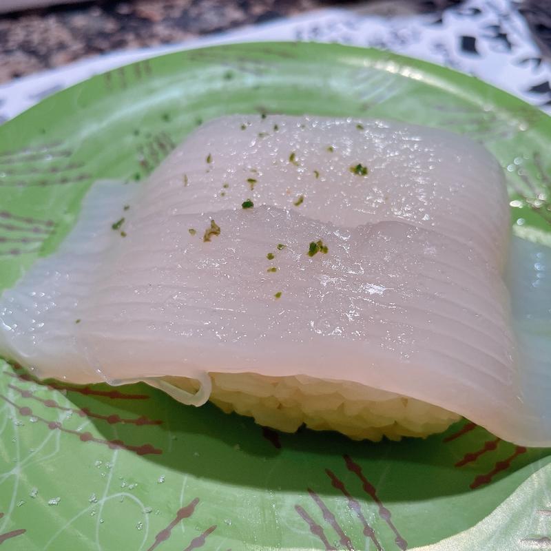 真いかゆず塩握り(回転寿司根室花まる JRタワーステラプレイス店)