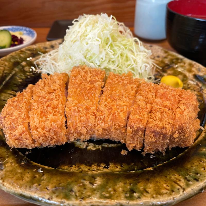 六白黒豚上ロースかつ定食(とんかつひなた)