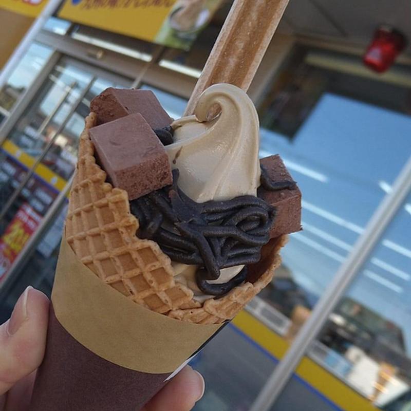 プレミアムほうじ茶ショコラソフト(ミニストップ 西新宿３丁目店)