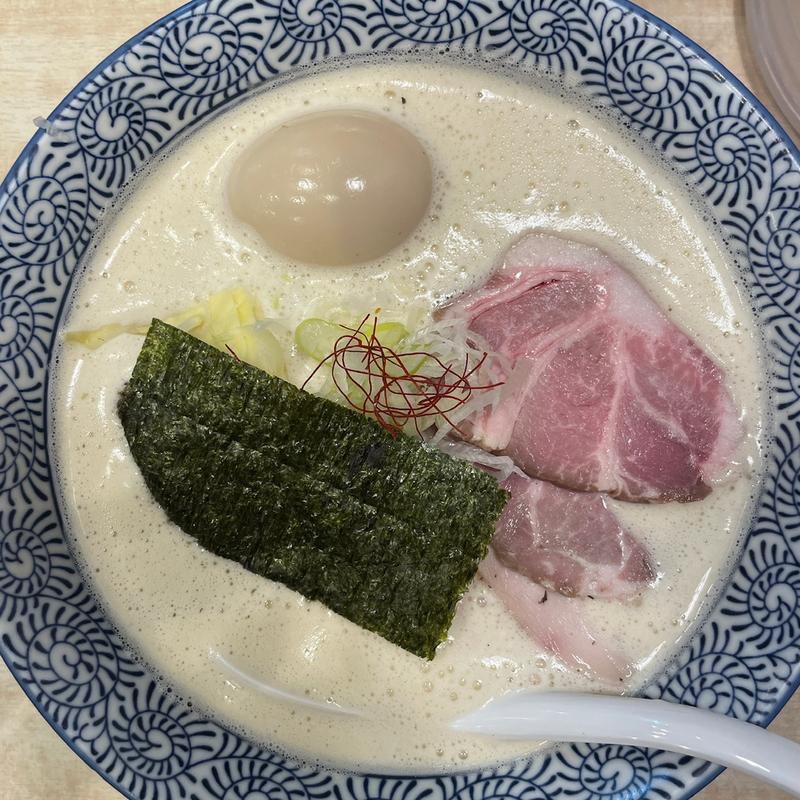 一学ラーメン(鶏豚骨 一學)