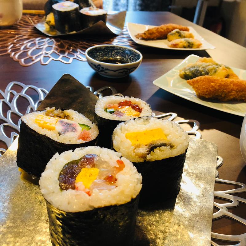 熟成魚の恵方巻き、大隈産うなぎの恵方巻き(魚炉裏庵 目からうろこ)