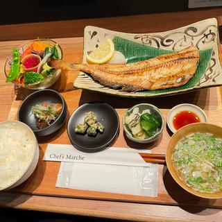 焼魚定食(Chef's Marche(シェフズ マルシェ)学芸大学駅前店)