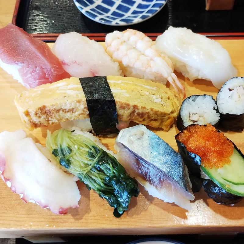 寿司定食(信国鮨)