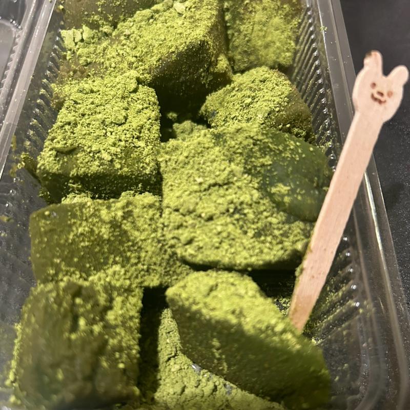 抹茶わらび餅(産直市場よってって枚方北山店)