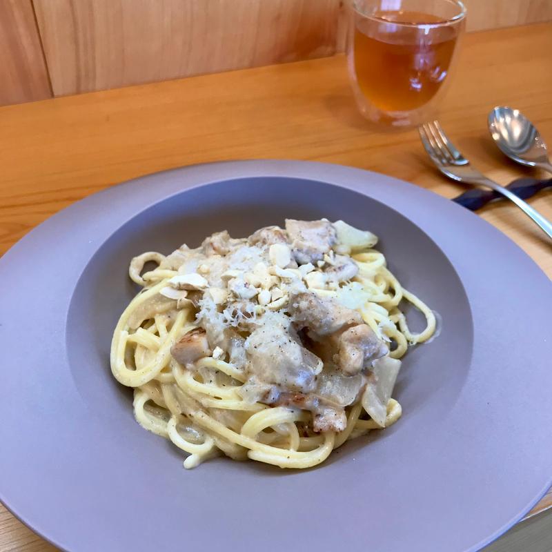 (兆紐：KIZAHIMO きざひも)