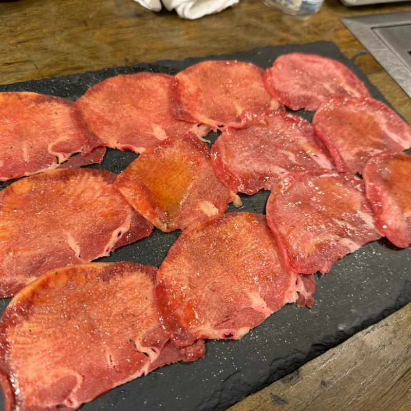 牛タンカーペット(ushihachi 武蔵小杉店)