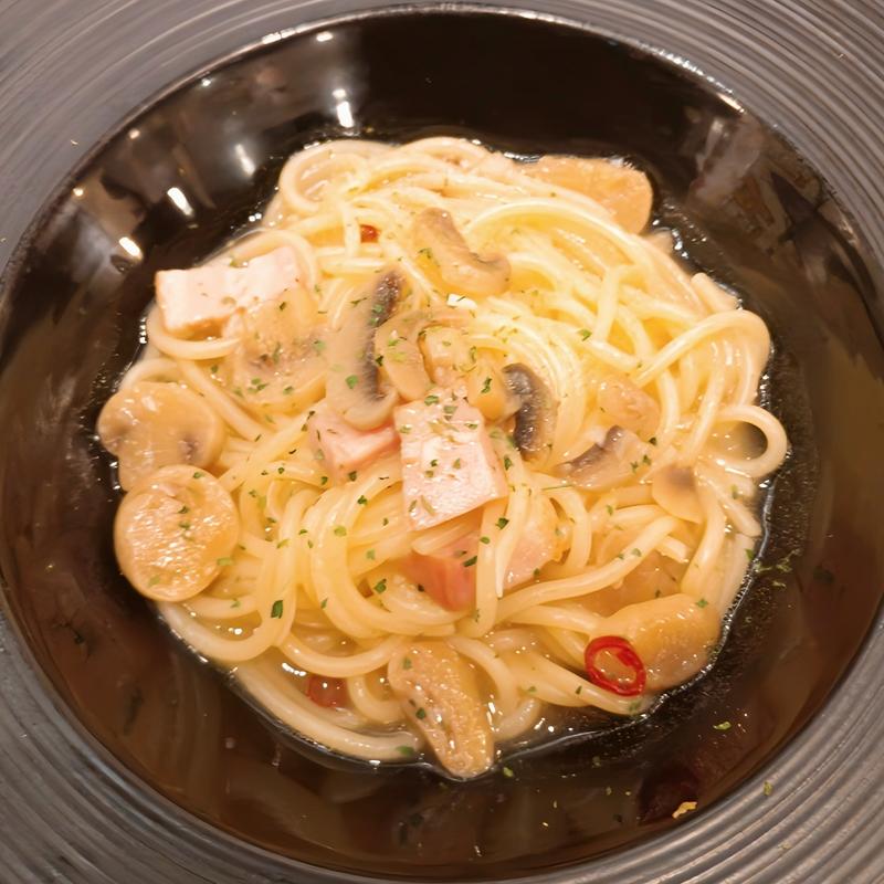 ペペロンチーノ(原価ビストロチーズプラス 高槻)