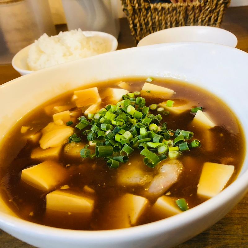 エビと豆腐のオイスターソース煮込み(家常菜 博朱)