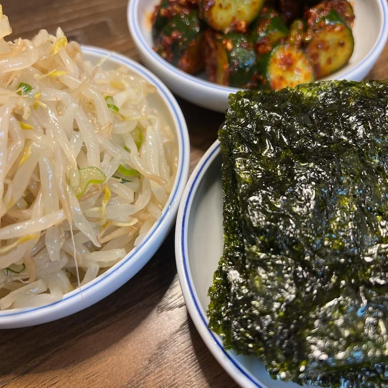海苔、ナムル、キムチ(スンドゥブ専門店 コチュ)