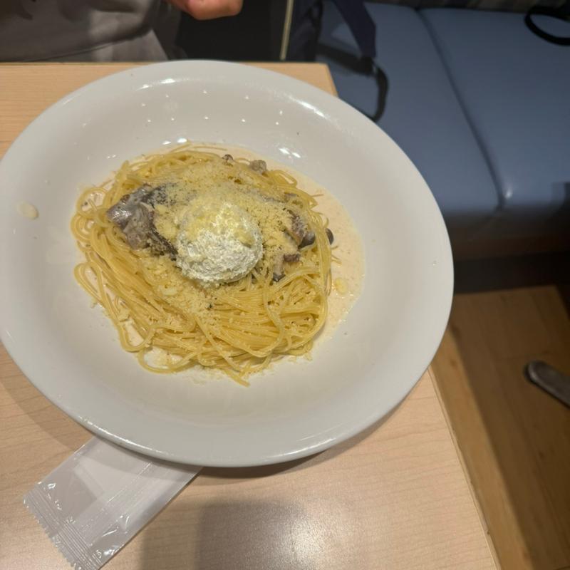 トリュフ香るポルチーニパスタ(ママズキッチン イオンレイクタウン越谷)