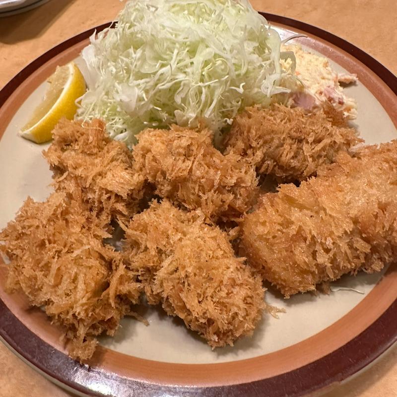 牡蠣フライ(かつ半)