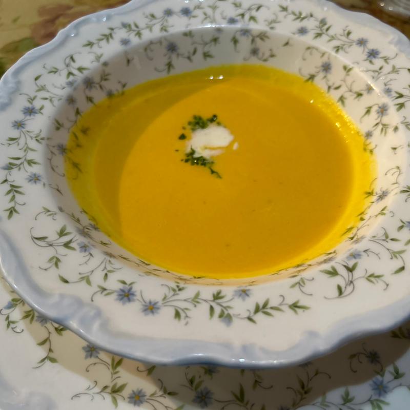 カボチャのポタージュスープ(欧風家庭料理 VON)