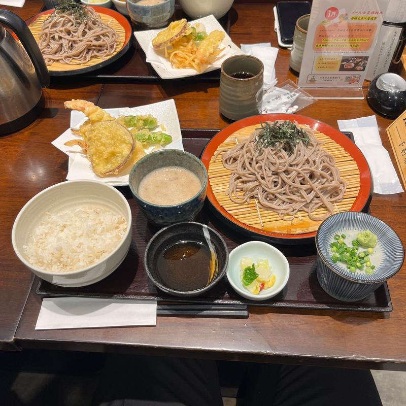 信州そばと天ぷら御膳(自然薯料理 和食 華花 守山店)