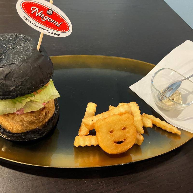 サババーガー(銀座フィッシュバーガーNagomi【ハンバーガーショップ ナゴミ】)