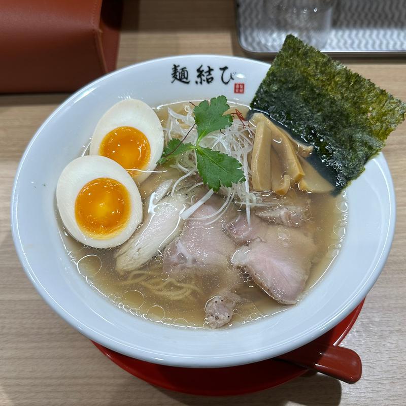 特製貝出汁旨塩そば(らーめん 麺結び)