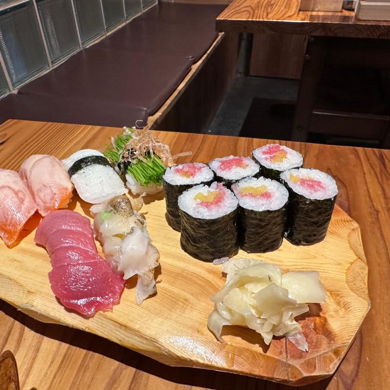 (寿司と炭火 一)