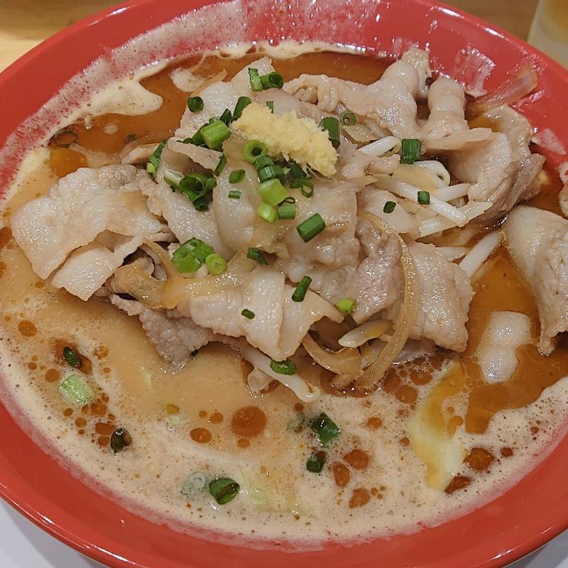 ぶたみそ(らぁめん酒場 カドの樽造)