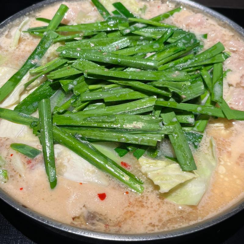 もつ鍋 味噌味(博多もつ鍋 やま中 赤坂店)