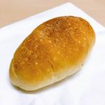 塩バターロール