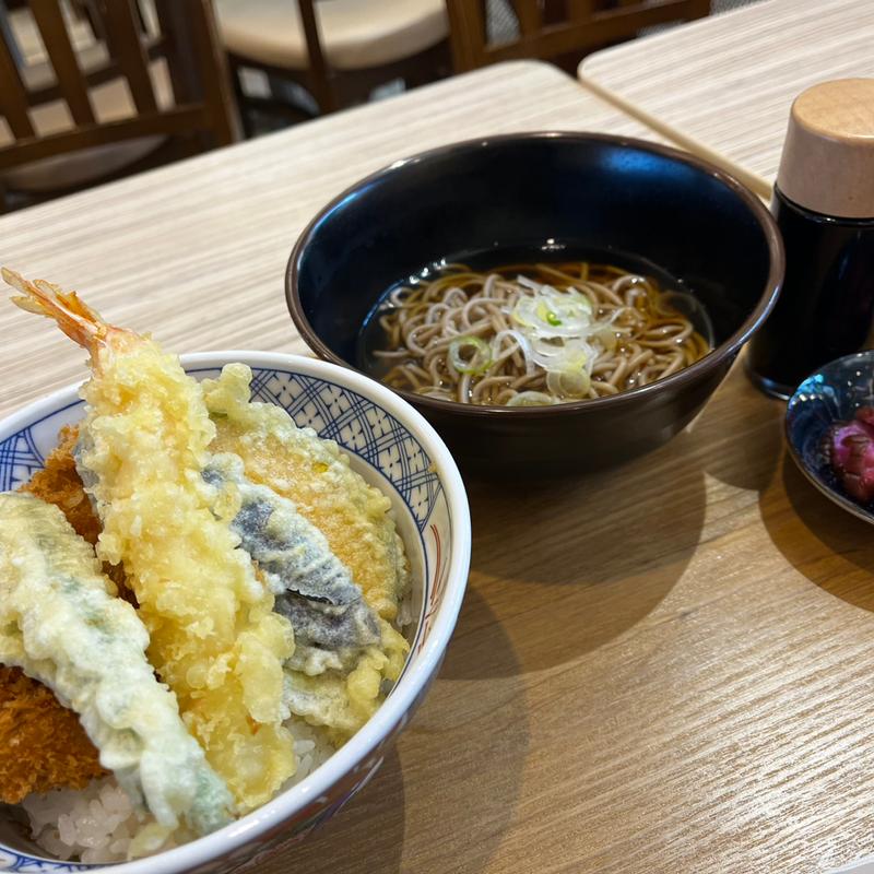 かつてん丼ミニそば温(かつてん モラージュ菖蒲店)