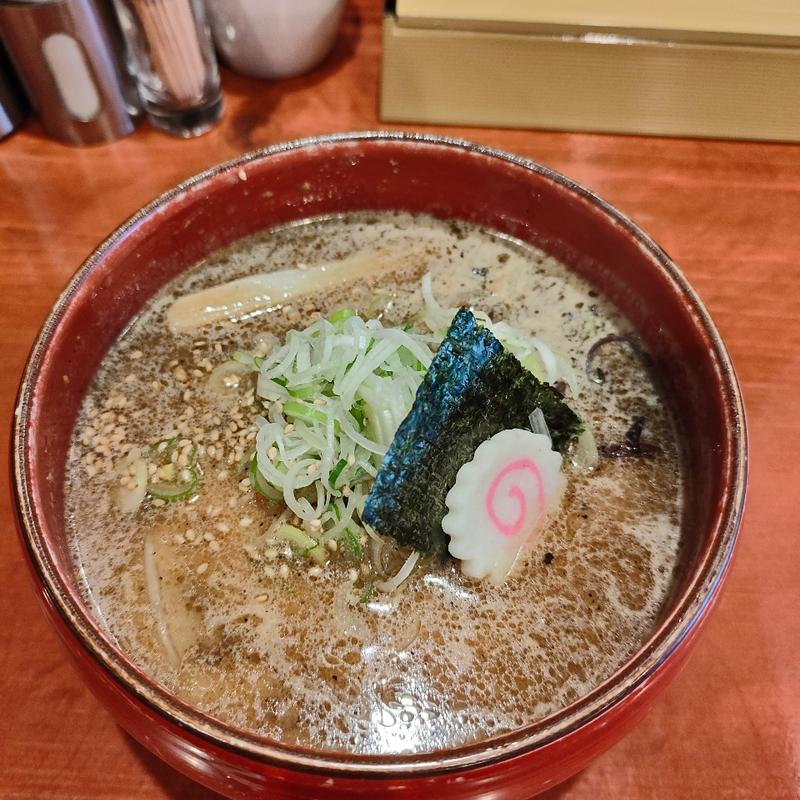 豚骨白湯みそラーメン(吉山商店 本店)