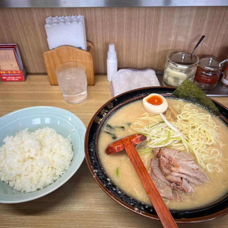 味噌チャーシュー中　ライス(ラーメン青木亭)