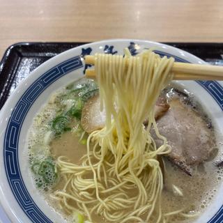 (名島亭 MARK IS 福岡ももち店)