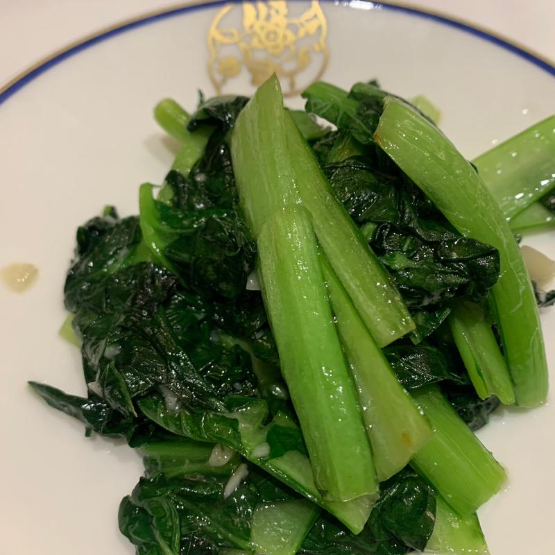 ターサイのにんにく炒め(中国料理　桃花林 （トウカリン）)