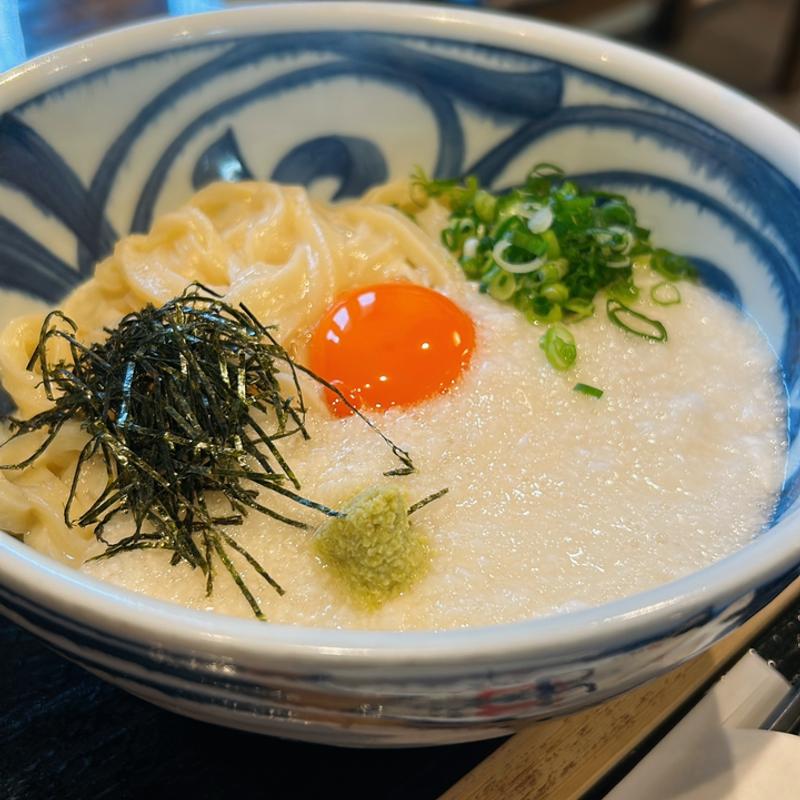 山かけ生醤油うどん(三ツ島 真打)
