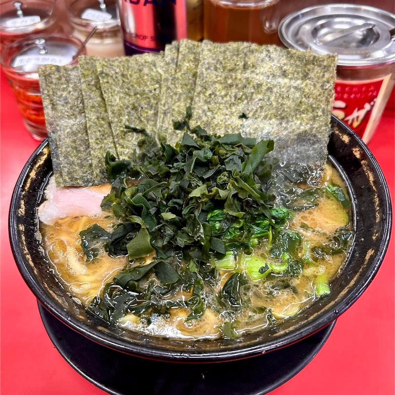 中盛ラーメン(オールふつう) わかめ(上越家 )