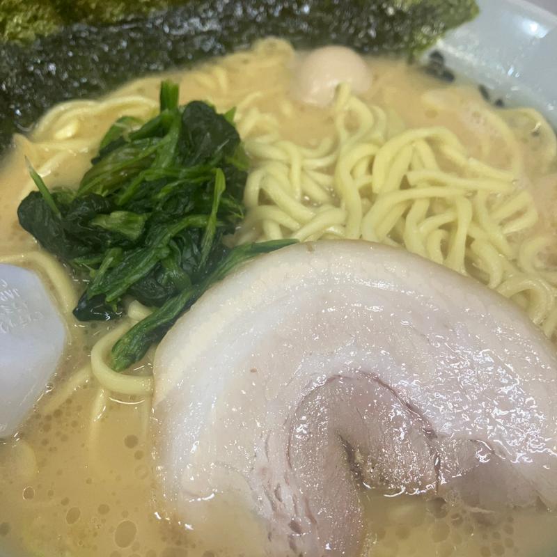 (横浜家系ラーメン 魂心家 静岡店)