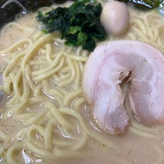 (横浜家系ラーメン 魂心家 静岡店)