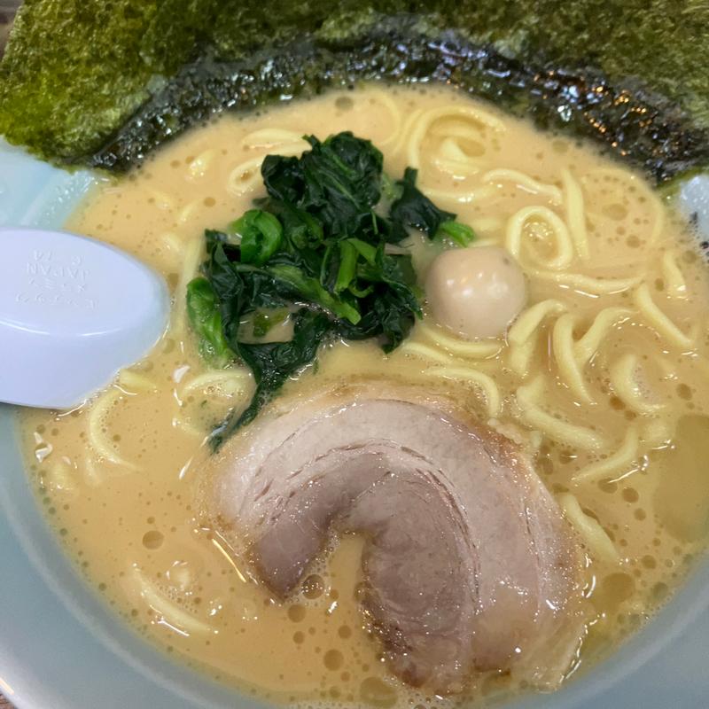 (横浜家系ラーメン 魂心家 静岡店)
