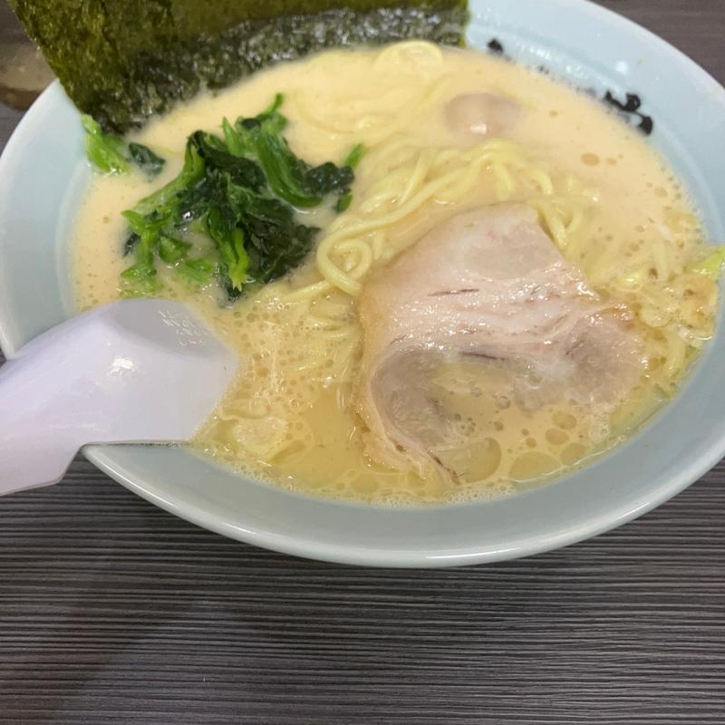 (横浜家系ラーメン 魂心家 静岡店)