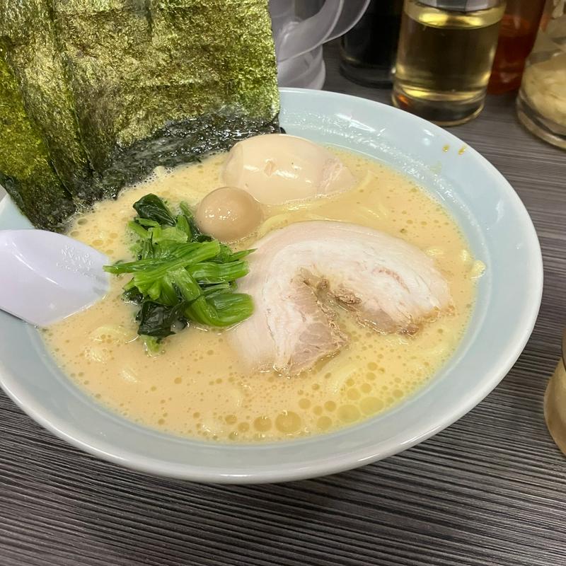 (横浜家系ラーメン 魂心家 静岡店)