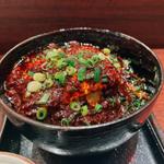 麻婆豆腐セット　彩りサラダプレート