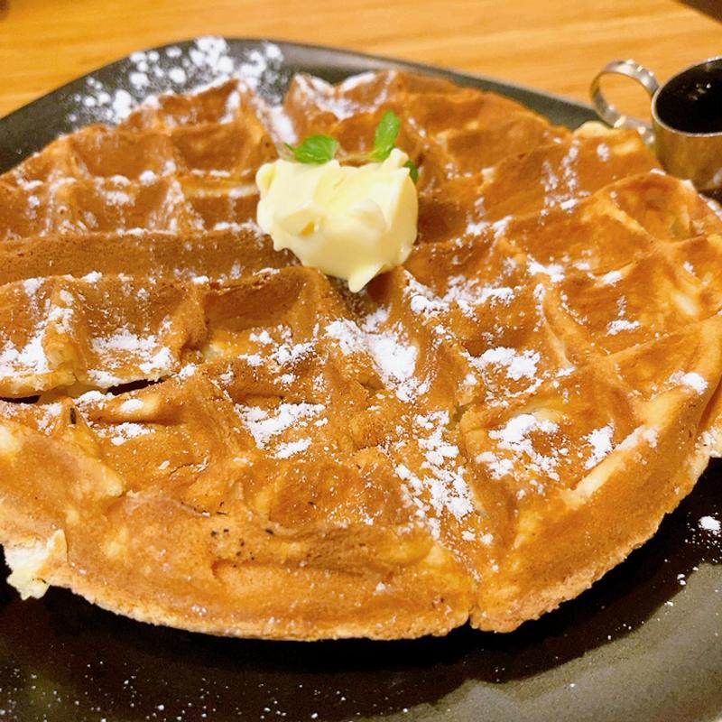 焼きたてワッフル（プレーン）(三河屋珈琲 （【旧店名】GOLDEN BURN'S　イオンモール広島祇園店）)