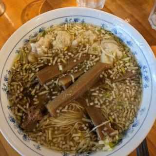 たけのこワンタン麺(ウミガメ食堂)