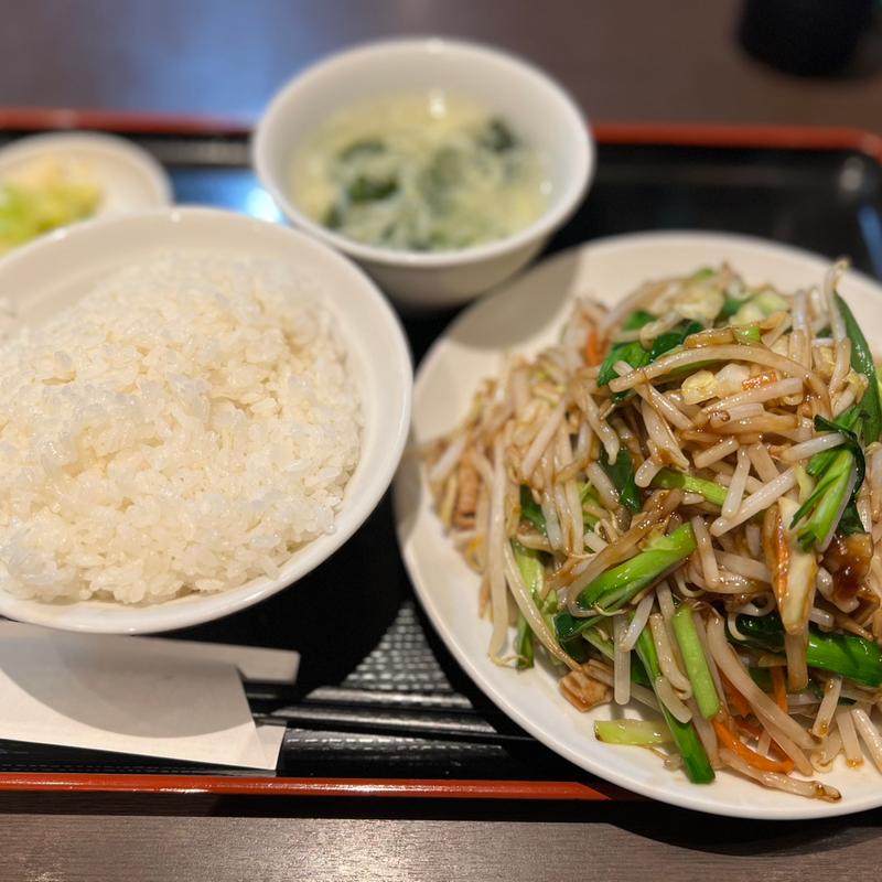 肉ニラもやし炒め定食(龍驤)