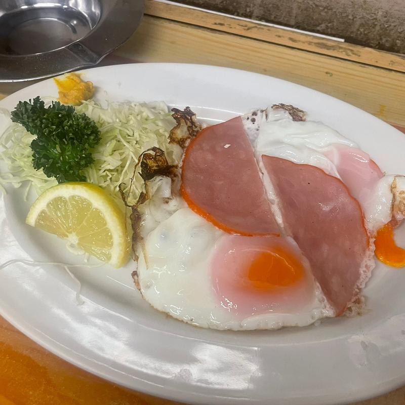 ハムエッグ(いづみや 本店)